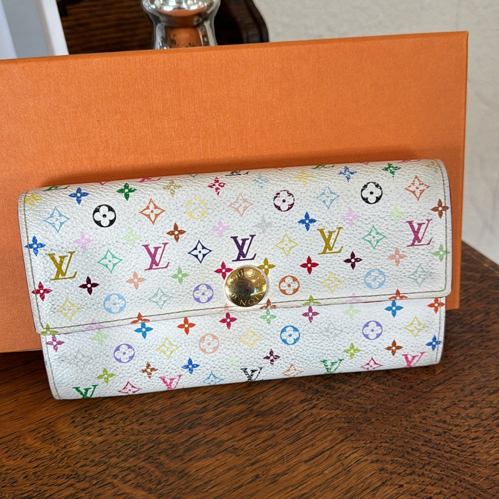 Authentic Murakami, Monogram Multicolor Sarah Wallet White